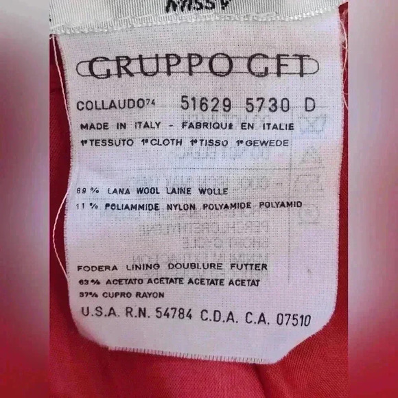 Vintage Valentino Miss V Red Boucle Wool Suit | Blazer and Skirt | 31" Waist - Picture 10 of 13